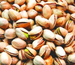 Los pistachos son frutos secos que tienen un buen efecto sobre la sudoración masculina.