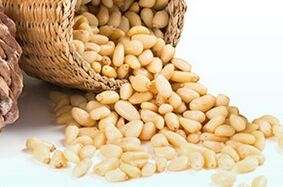 nueces de cedro para la alimentación